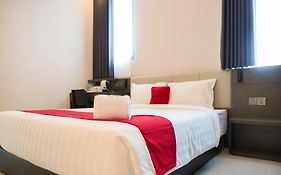 RedDoorz Plus @ Terban Residence